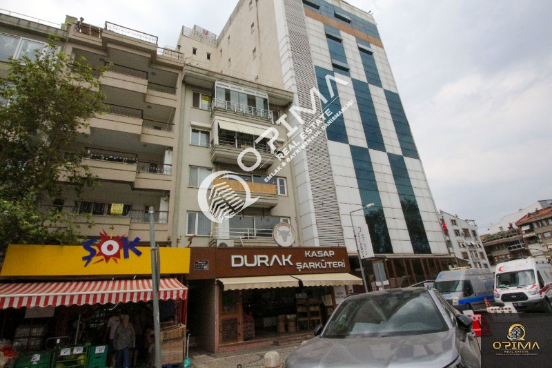 OPİMA EMLAKTAN YALI MAHALLESİ ŞAHANE DENİZ MANZARALI SATILIK 2+1 DAİRE