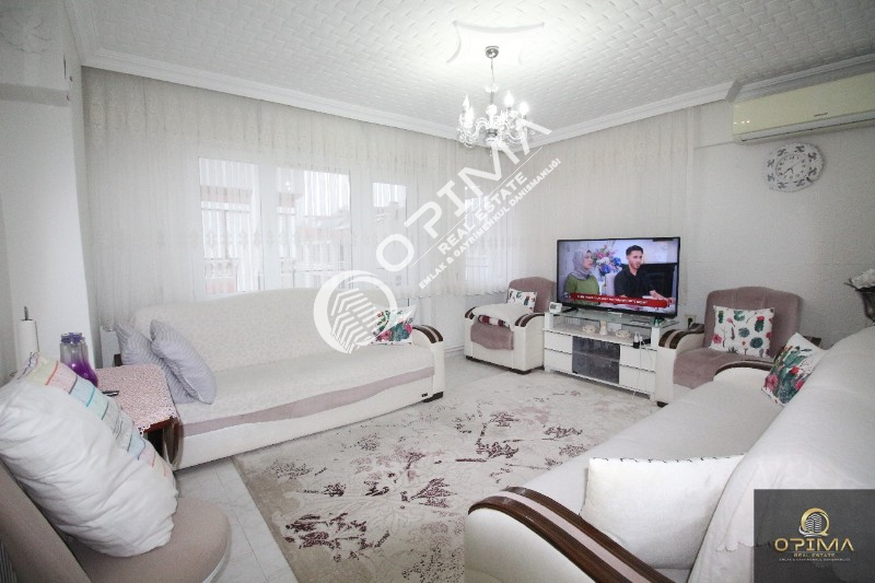 OPİMA EMLAK'TAN YALI MAHALLESİNDE SATILIK 2+1 DAİRE