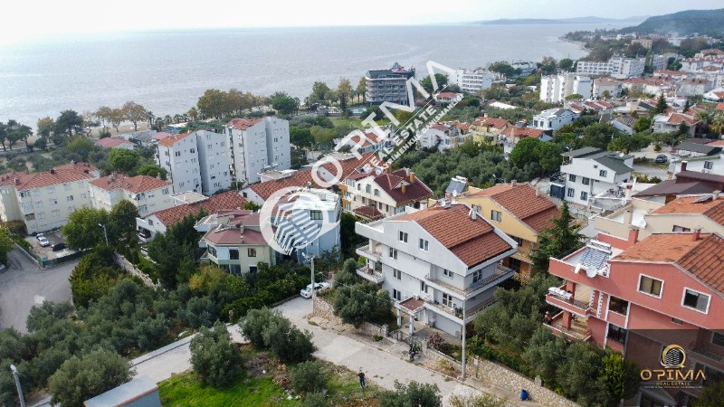OPİMA EMLAK'TAN SAHİL MAHALLESİNDE ŞAHANE DENİZ MANZARALI SATILIK 6+2 VİLLA