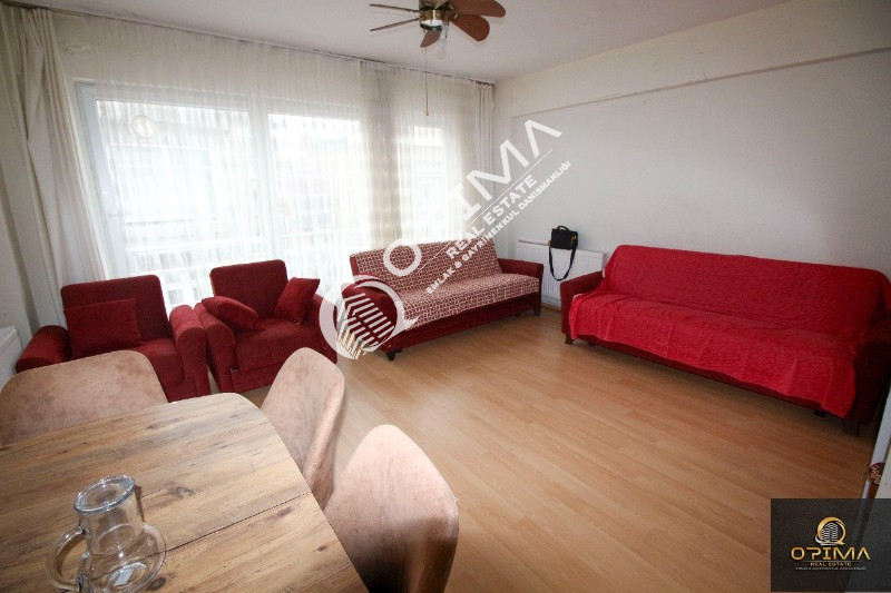 OPİMA EMLAK'TAN YALI MAHALLESİNDE &Ccedil;ARŞI MERKEZDE 2+1 SATILIK DAİRE