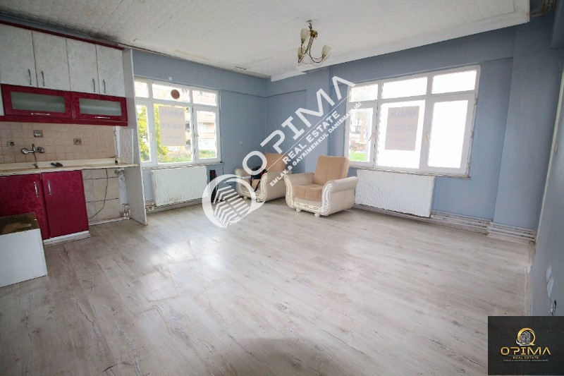 OPİMA EMLAK'TAN ATAT&Uuml;RK MAHALLESİNDE KİRALIK 2+1 DAİRE