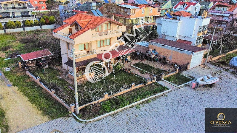 OPİMA EMLAK'TAN OCAKLAR MAHALLESİNDE  SATILIK 6+1 M&Uuml;STAKİL VİLLA