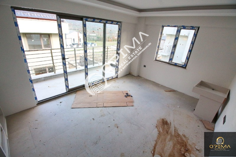 OPİMA EMLAK'TAN OCAKLAR MAHALLESİNDE  NEZİH SİTE İ&Ccedil;ERİSİNDE  SATILIK 1+1 DAİRE