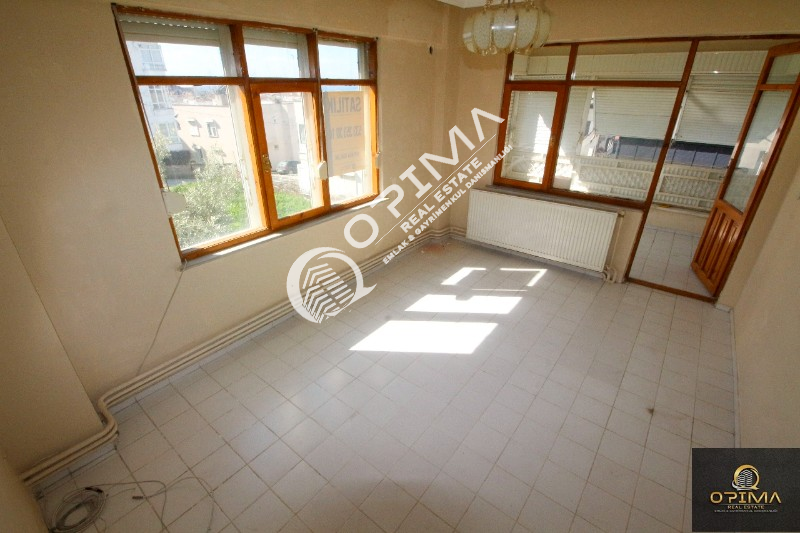 OPİMA EMLAK'TAN ATAT&Uuml;RK MAHALLESİNDE FIRSAT KİRALIK 2+1  DAİRE
