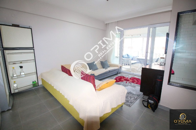 OPİMA EMLAK'TAN OCAKLAR MAHALLESİNDE NEZİH SİTE İ&Ccedil;ERİSİNDE HALK PLAJINA 30 M MESAFEDE SATILIK 2+1 DAİRE